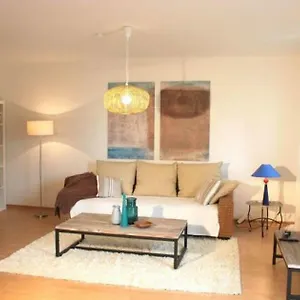 Apartment Exklusive An Der Elbe Dresden
